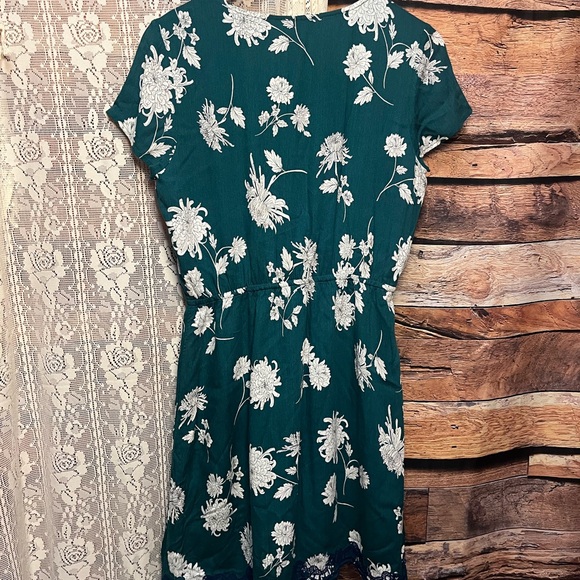 Market & Spruce Floral Green Dress (079) - Picture 9 of 10
